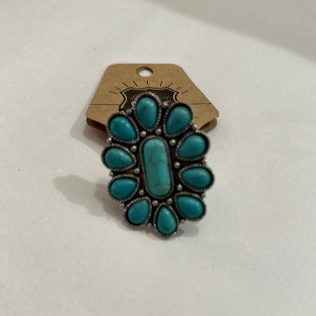 Oval flower cuff ring