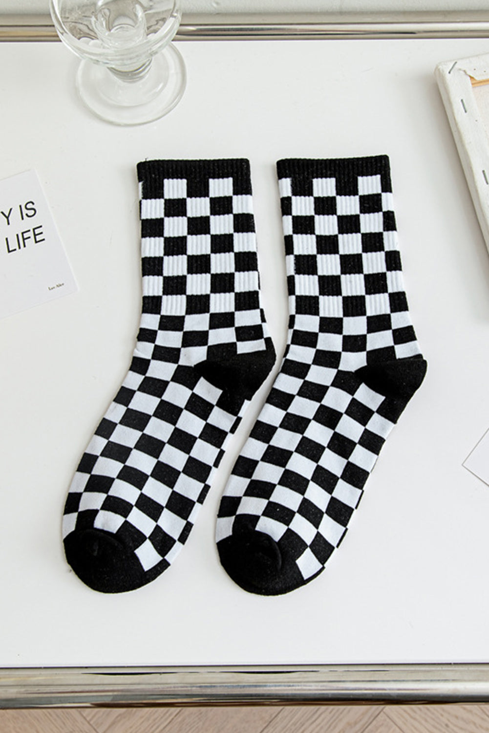 BW Checkered socks