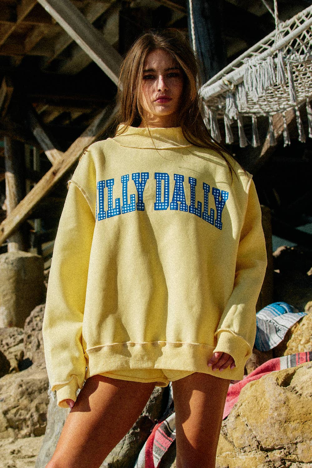 DILLYDALLY2 | Reversible Mockneck Sweatshirt