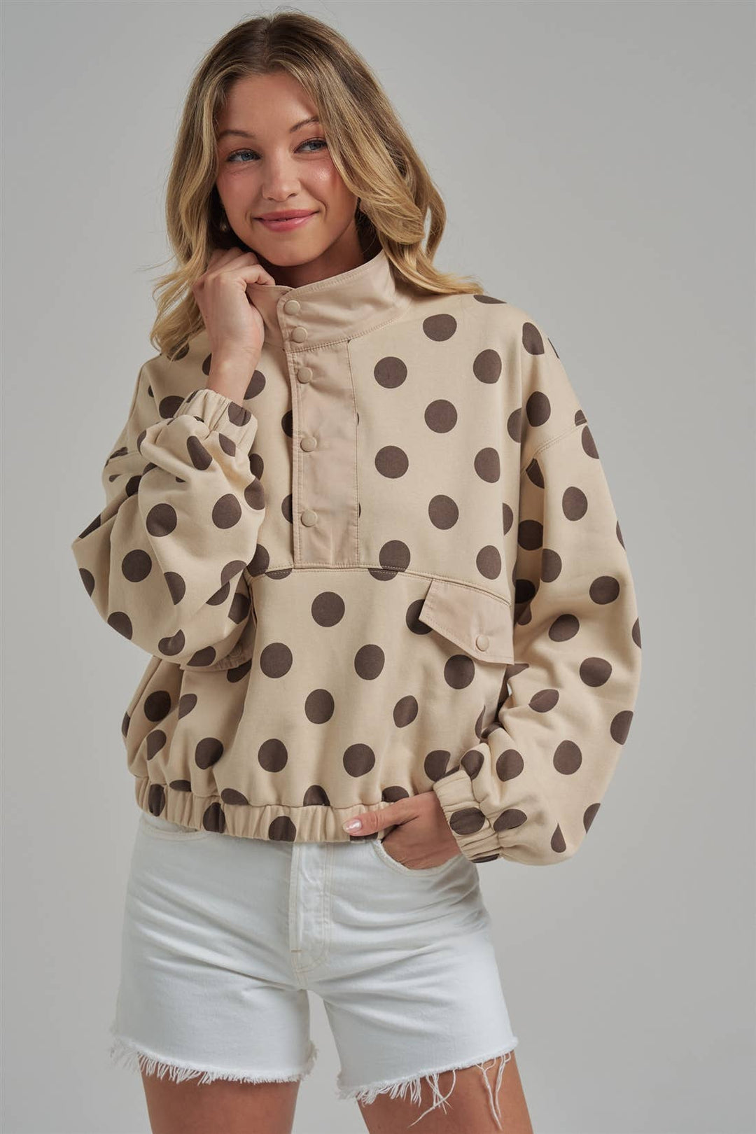 POLKA DOT HALF PLACKET PULLOVER TOP