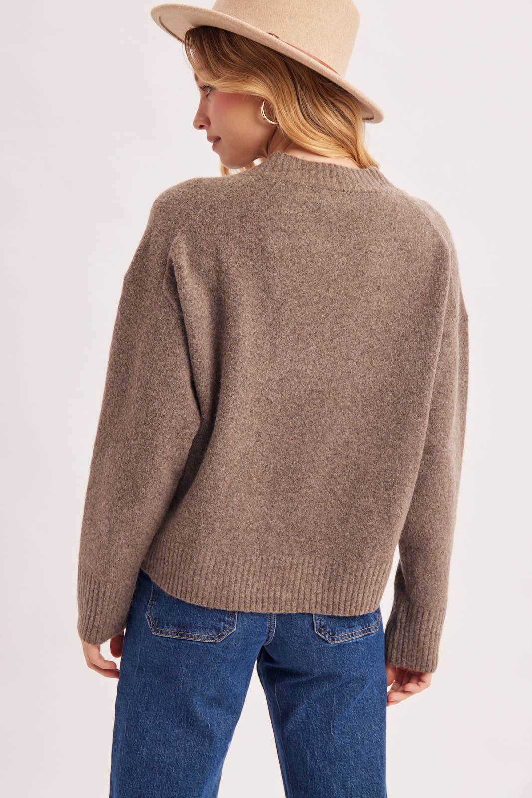 V-NECK FUZZY KNIT SWEATER