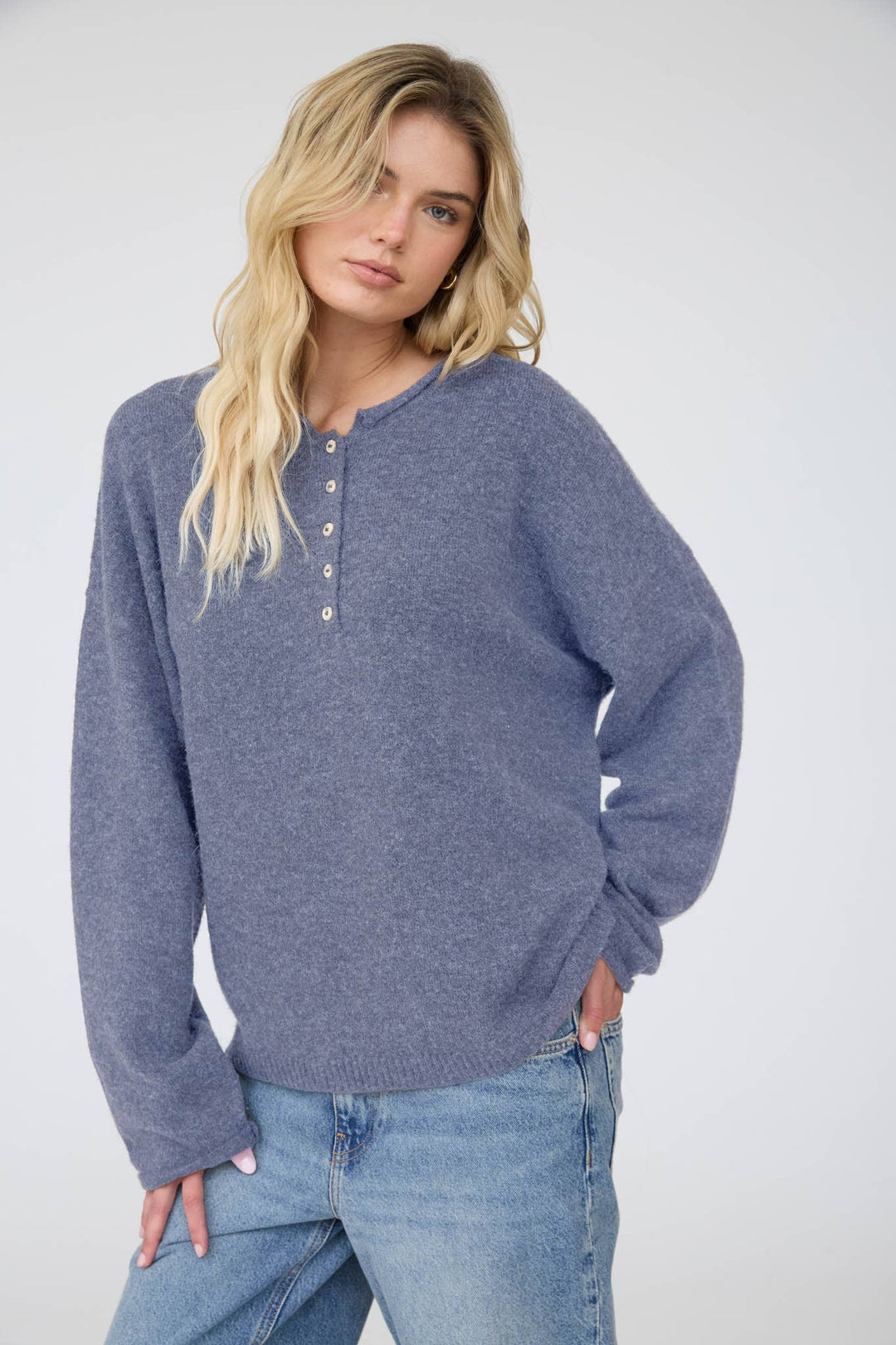 RAW ROLLED EDGE HENLEY RELAXED PULLOVER SWEATER