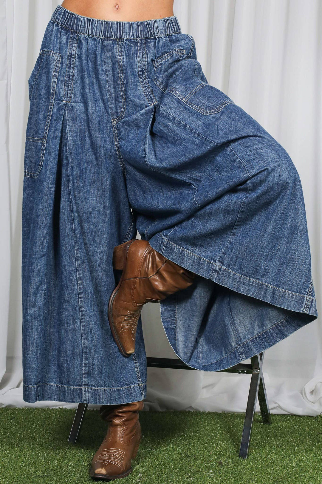 Pin-Tuck 100%Tencel Chambray Cropped Washed Pants VP83278