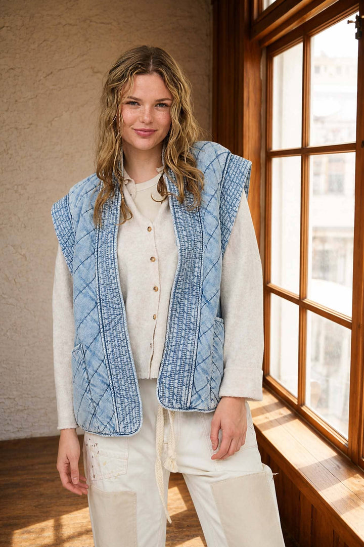 WASHED DENIM QUILTED SHAWL VEST