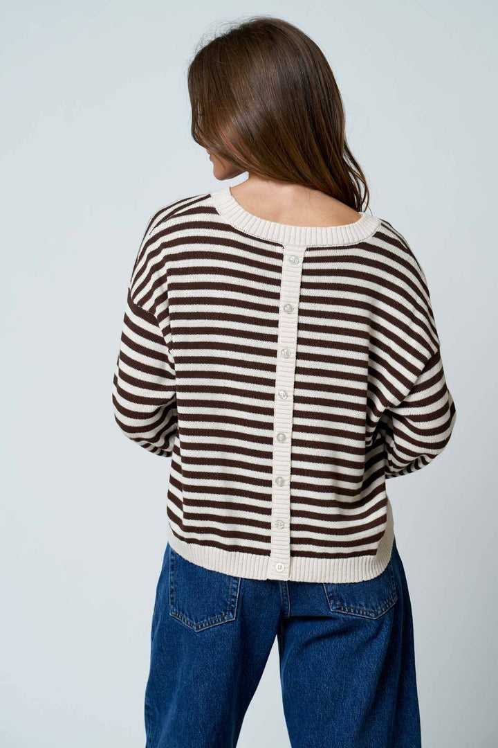 STRIPE RELAXED BACK BUTTON DETAIL KNIT SWEATER