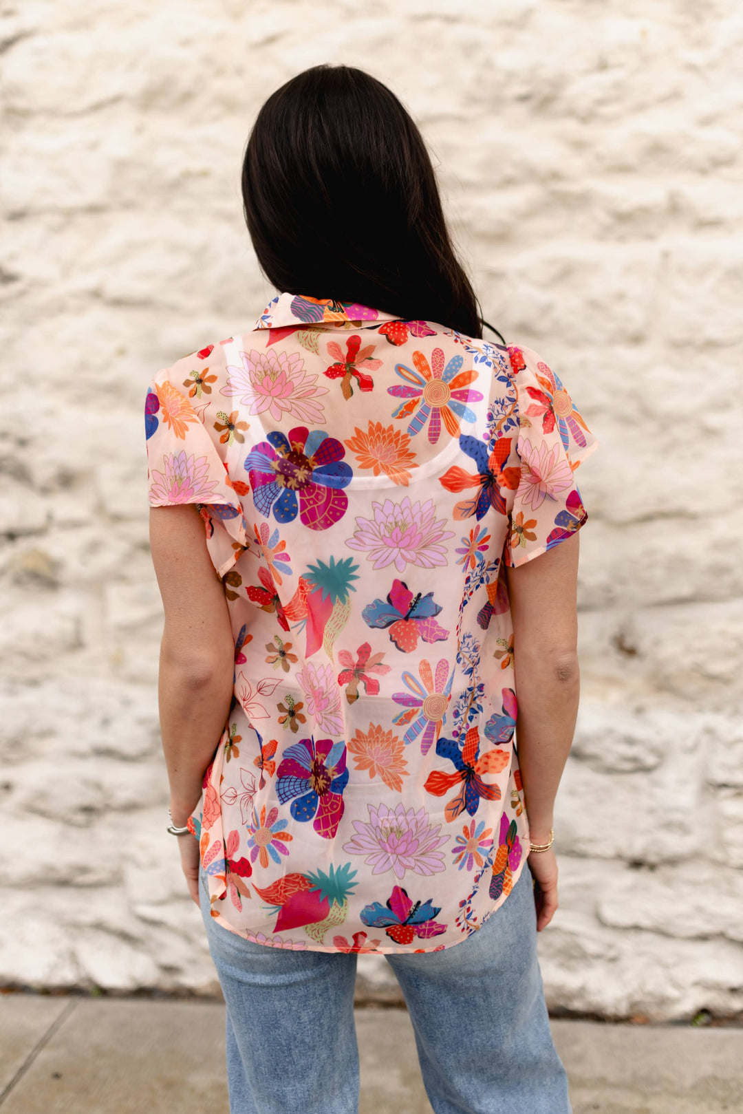 FLORAL FLUTTER SLEEVE BLOUSE