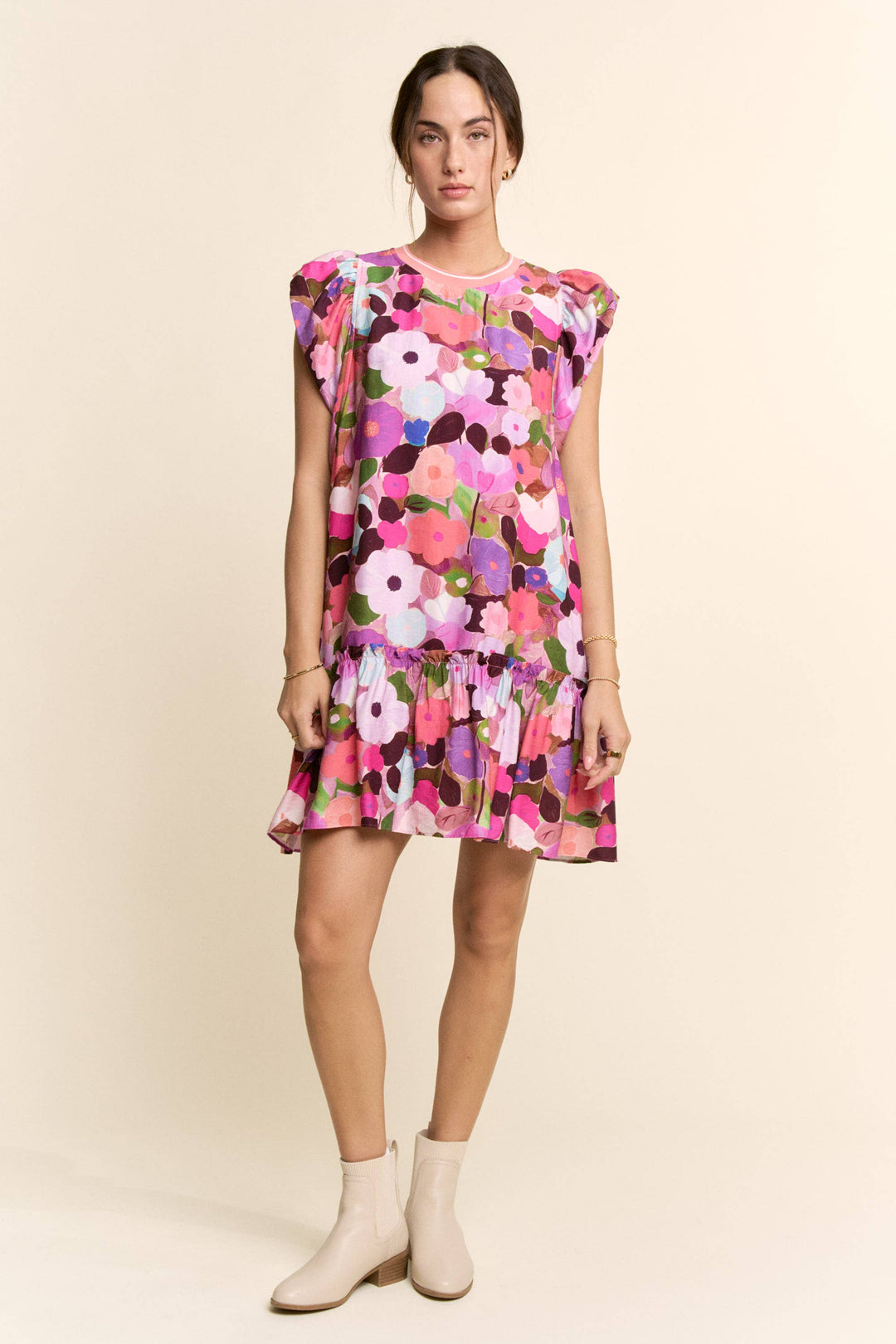 RUFFLE SLEEVE FLORAL DRESS