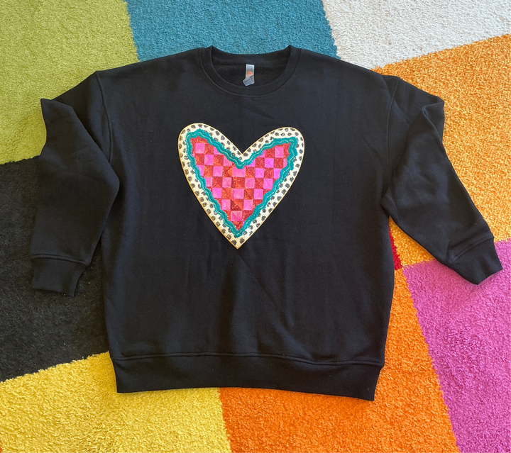 Blak sweatshirt with Sequins heart