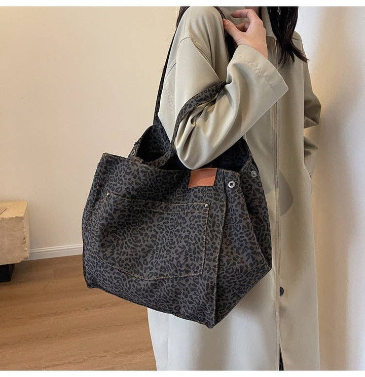 Leopard Print Large Capacity Tote Bag