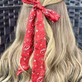 Red bandana latigo